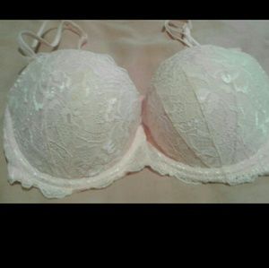 Victoria's Secret beautiful lace pink pushup